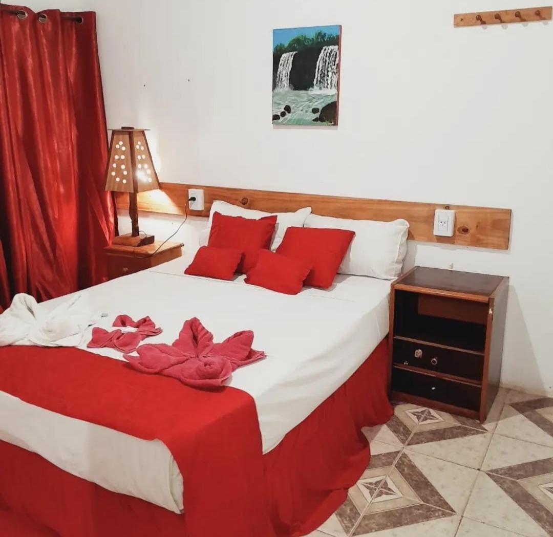 Hostel Damaris Puerto Iguazu Luaran gambar